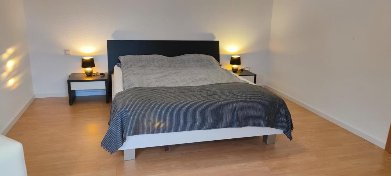 Moderne Ferienwohnung Lindlar, Dorf- Und Waldnah, Gratis W-Lan, Nr Екстер'єр фото